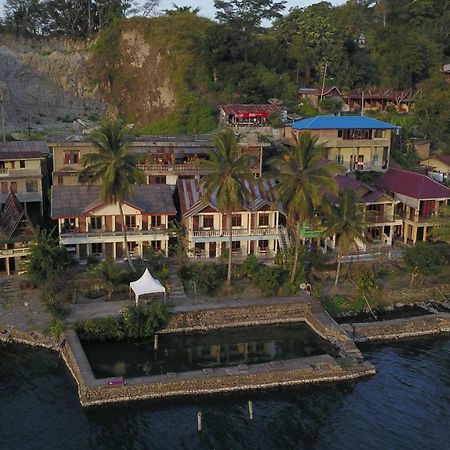 Sibayak Guesthouse Tuk Tuk Exteriér fotografie