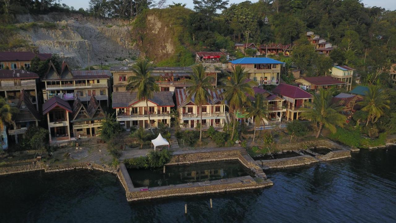Sibayak Guesthouse Tuk Tuk Exteriér fotografie