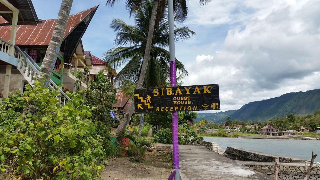 Sibayak Guesthouse Tuk Tuk Exteriér fotografie